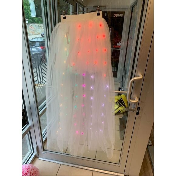 Led Light Up Tutu Skirt - Picture 3 of 6